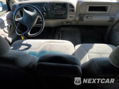 Zdjęcie 8 z 12 samochodu: 2000 CHEVROLET GMT-400 K3500 VIN:1GCHK33J0YF453563 - miniatura