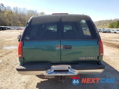 Zdjęcie 6 z 15 samochodu: 1995 CHEVROLET SUBURBAN C1500 VIN:3GNEC16K3SG115127 - miniatura