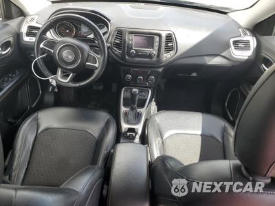 Zdjęcie 8 z 13 samochodu: 2018 JEEP COMPASS LATITUDE VIN:3C4NJCBB8JT123293 - miniatura