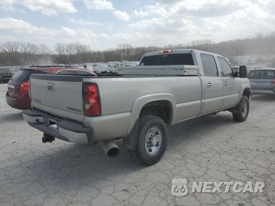 Trzecie zdjęcie samochodu z tyłu: 2004 CHEVROLET SILVERADO K3500 VIN:1GCHK33294F245071 - miniatura