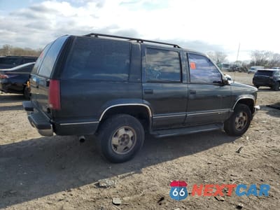 Trzecie zdjęcie samochodu z tyłu: 1995 CHEVROLET TAHOE K1500 VIN:1GNEK13K8SJ420709 - miniatura