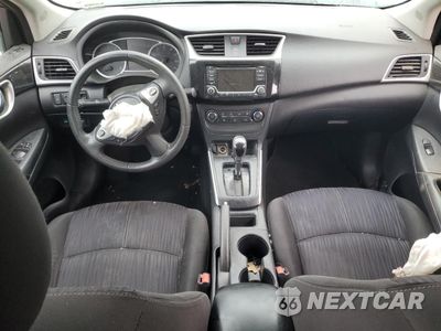 Zdjęcie 8 z 12 samochodu: 2017 NISSAN SENTRA S VIN:3N1AB7AP9HY310980 - miniatura