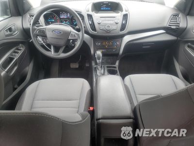 Zdjęcie 8 z 14 samochodu: 2017 FORD ESCAPE S VIN:1FMCU0F78HUA91279 - miniatura