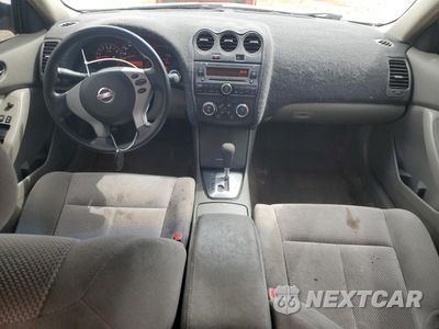 Zdjęcie 8 z 12 samochodu: 2008 NISSAN ALTIMA 2.5 VIN:1N4AL21E18C138986 - miniatura