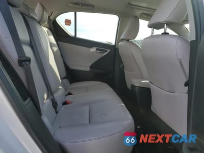 Zdjęcie 10 z 12 samochodu: 2011 LEXUS CT 200H PREMIUM VIN:JTHKD5BH8B2044699 - miniatura
