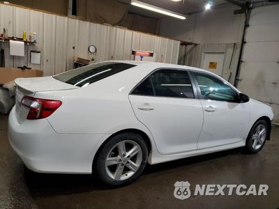 Trzecie zdjęcie samochodu z tyłu: 2014 TOYOTA CAMRY L VIN:4T1BF1FK2EU461976 - miniatura