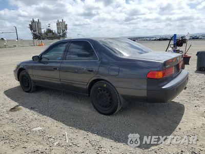 Drugie zdjęcie samochodu z przodu: 2000 TOYOTA CAMRY CE VIN:4T1BG22K9YU735137 - miniatura