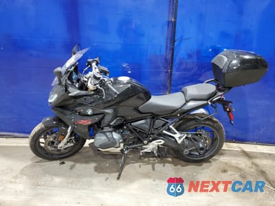 Trzecie zdjęcie samochodu z tyłu: 2020 BMW R 1250 RS VIN:WB10J8308L6D10809 - miniatura