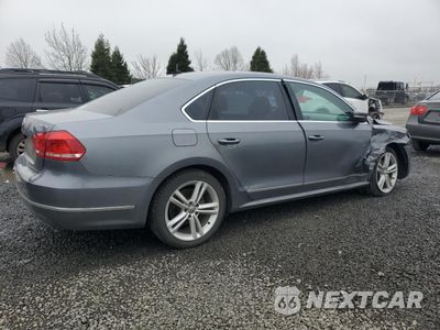 Trzecie zdjęcie samochodu z tyłu: 2014 VOLKSWAGEN PASSAT SEL VIN:1VWCN7A31EC031728 - miniatura