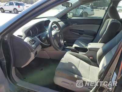 Zdjęcie 7 z 14 samochodu: 2010 HONDA ACCORD LXP VIN:1HGCP2F47AA066055 - miniatura