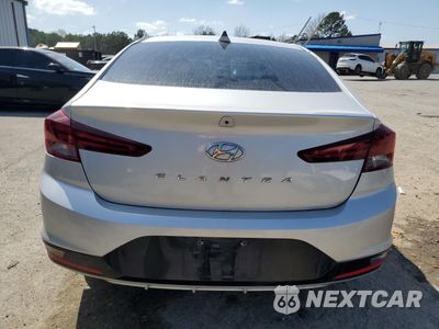 Zdjęcie 6 z 15 samochodu: 2019 HYUNDAI ELANTRA SEL VIN:5NPD84LF0KH419263 - miniatura