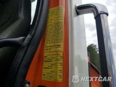 Zdjęcie 10 z 10 samochodu: 2005 INTERNATIONAL 7000 7600 VIN:1HTWYAHT45J006587 - miniatura