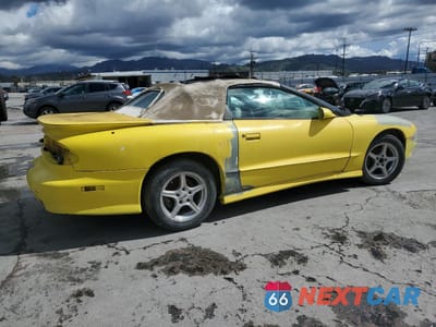 Trzecie zdjęcie samochodu z tyłu: 1995 PONTIAC FIREBIRD FORMULA VIN:2G2FV32P4V2232506 - miniatura