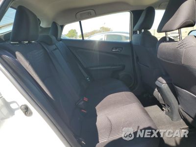 Zdjęcie 10 z 15 samochodu: 2017 TOYOTA PRIUS VIN:JTDKBRFU0H3032264 - miniatura