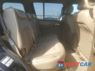 Zdjęcie 11 z 13 samochodu: 2006 NISSAN PATHFINDER LE VIN:5N1AR18W46C614688 - miniatura