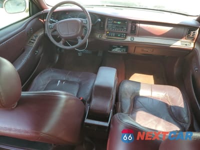 Zdjęcie 8 z 12 samochodu: 2000 BUICK PARK AVENUE VIN:1G4CW52K6Y4156955 - miniatura