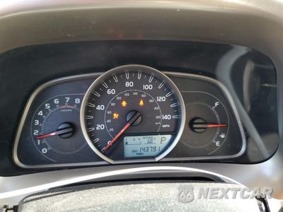 Zdjęcie 9 z 12 samochodu: 2013 TOYOTA RAV4 LE VIN:JTMBFREVXDD033716 - miniatura