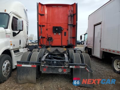 Zdjęcie 6 z 10 samochodu: 2022 INTERNATIONAL LT625 VIN:3HSDZAPR3NN190268 - miniatura