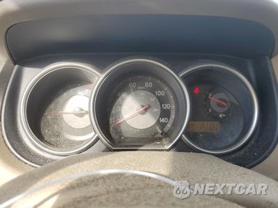 Zdjęcie 9 z 12 samochodu: 2007 NISSAN VERSA S VIN:3N1BC13E47L389447 - miniatura