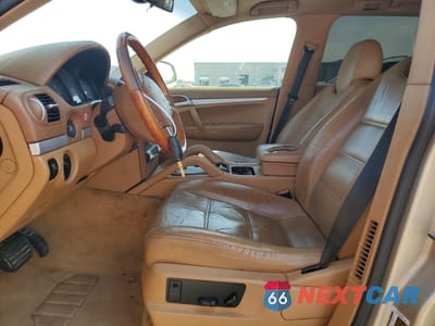 Zdjęcie 7 z 14 samochodu: 2006 PORSCHE CAYENNE VIN:WP1AA29P56LA22272 - miniatura