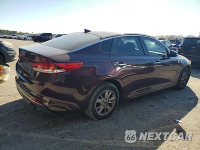 Trzecie zdjęcie samochodu z tyłu: 2017 KIA OPTIMA LX VIN:5XXGT4L35HG129168 - miniatura
