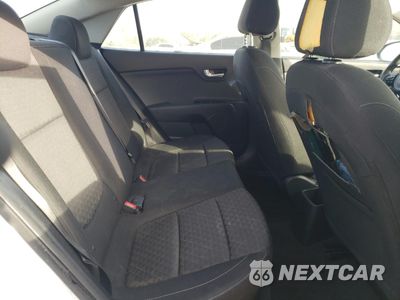 Zdjęcie 10 z 14 samochodu: 2020 KIA RIO LX VIN:3KPA24AD8LE261315 - miniatura