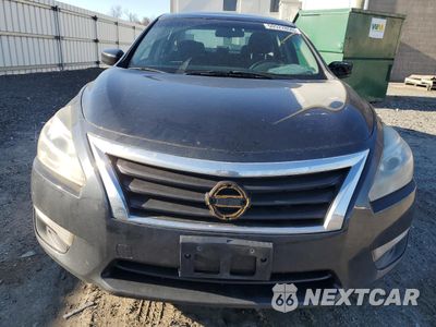 Piąte zdjęcie samochodu w środku: 2015 NISSAN ALTIMA 2.5 VIN:1N4AL3AP4FC431754 - miniatura