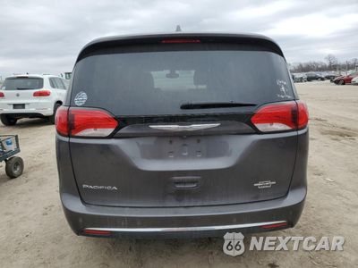 Zdjęcie 6 z 16 samochodu: 2017 CHRYSLER PACIFICA TOURING L VIN:2C4RC1BG9HR733650 - miniatura