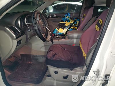 Zdjęcie 7 z 13 samochodu: 2011 JEEP GRAND CHEROKEE LAREDO VIN:1J4RR4GG5BC503705 - miniatura