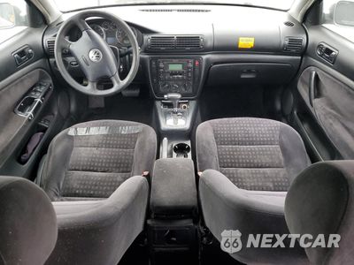 Zdjęcie 8 z 14 samochodu: 2002 VOLKSWAGEN PASSAT GLS VIN:WVWVD63B22E402537 - miniatura