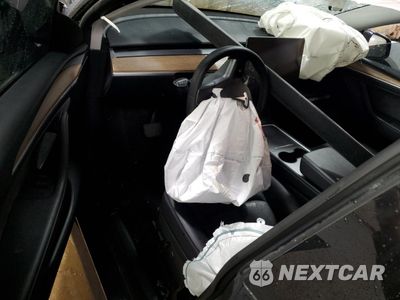Zdjęcie 8 z 14 samochodu: 2023 TESLA MODEL Y VIN:7SAYGDEE0PF822922 - miniatura