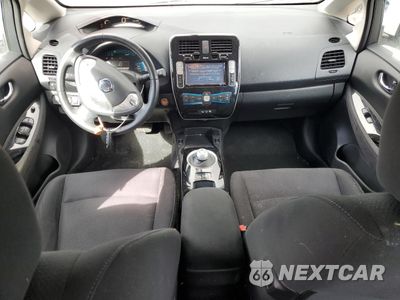 Zdjęcie 8 z 13 samochodu: 2015 NISSAN LEAF S VIN:1N4AZ0CPXFC335136 - miniatura