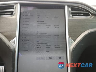 Zdjęcie 9 z 12 samochodu: 2014 TESLA MODEL S VIN:5YJSA1H16EFP58149 - miniatura