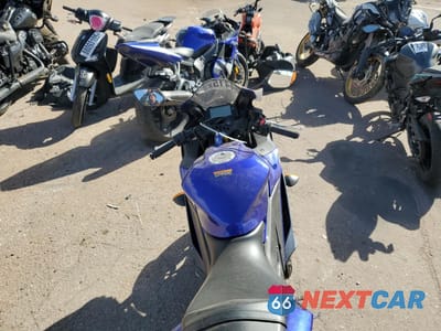 Zdjęcie 6 z 10 samochodu: 2023 YAMAHA YZFR3 A VIN:MH3RH18Y5PK011799 - miniatura