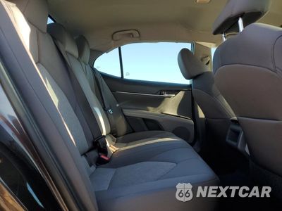 Zdjęcie 10 z 12 samochodu: 2018 TOYOTA CAMRY L VIN:4T1B11HK3JU604763 - miniatura