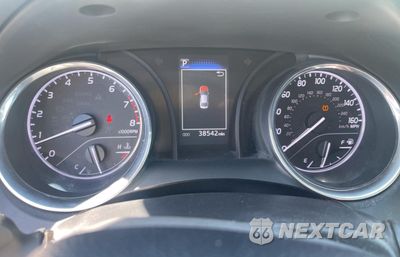 Zdjęcie 8 z 11 samochodu: 2019 TOYOTA CAMRY L VIN:4T1B11HK1KU780776 - miniatura