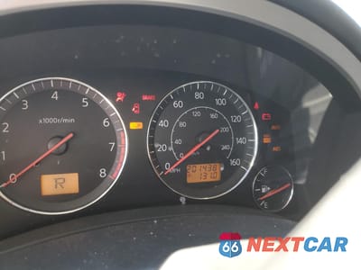 Zdjęcie 9 z 16 samochodu: 2004 INFINITI FX35 VIN:JNRAS08W94X212982 - miniatura