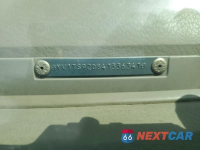 Zdjęcie 12 z 12 samochodu: 2004 VOLVO S80 VIN:YV1TS92D841336341 - miniatura