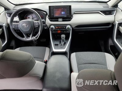 Zdjęcie 8 z 14 samochodu: 2021 TOYOTA RAV4 XLE VIN:2T3W1RFV9MW166906 - miniatura