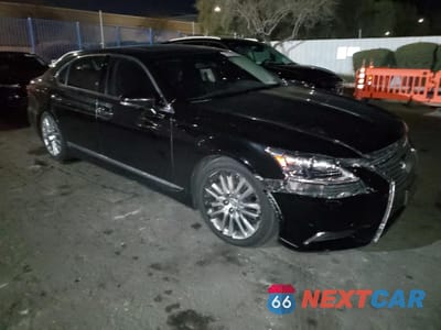 Czwarte zdjęcie samochodu z boku: 2013 LEXUS LS 460L VIN:JTHDL1EF5D5005309 - miniatura