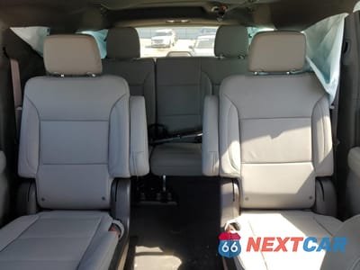 Zdjęcie 10 z 17 samochodu: 2024 CHEVROLET SUBURBAN C1500 LT VIN:1GNSCCKD2RR318591 - miniatura