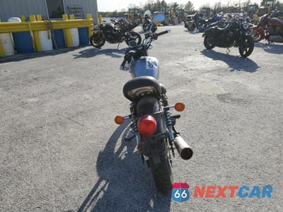 Czwarte zdjęcie samochodu z boku: 2013 SUZUKI TU250 X VIN:JS1NJ4CA5D2100405 - miniatura