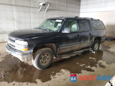 2002 CHEVROLET SUBURBAN K1500 1GNFK16Z62J185806 - główne zdjęcie licytacji z USA - miniatura