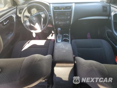 Zdjęcie 8 z 12 samochodu: 2013 NISSAN ALTIMA 2.5 VIN:1N4AL3AP0DC919581 - miniatura