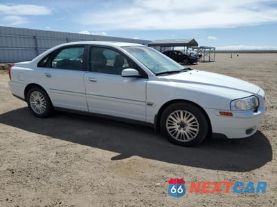 Czwarte zdjęcie samochodu z boku: 2004 VOLVO S80 VIN:YV1TS92D841336341 - miniatura