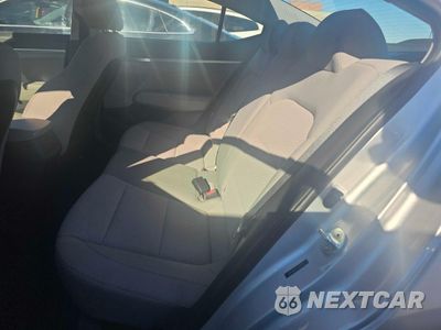 Zdjęcie 6 z 10 samochodu: 2020 HYUNDAI ELANTRA SE VIN:5NPD74LF7LH512575 - miniatura