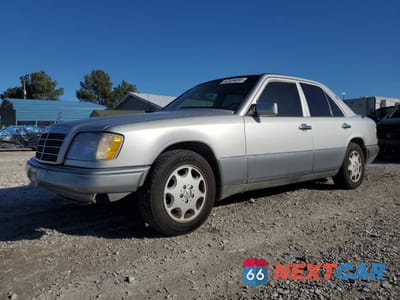 1995 MERCEDES-BENZ E 300D WDBEB31E5SC149970 - główne zdjęcie licytacji z USA - miniatura