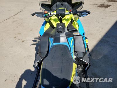 Piąte zdjęcie samochodu w środku: 2020 POLARIS SNOWMOBILE VIN:SN1EDE8R8LC703422 - miniatura