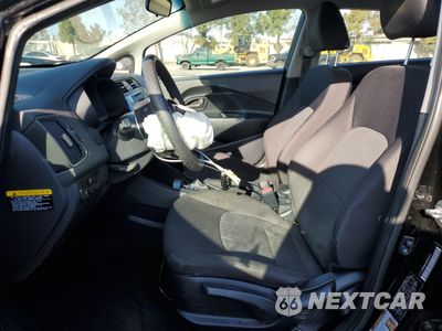 Zdjęcie 7 z 13 samochodu: 2017 KIA RIO LX VIN:KNADM4A31H6115377 - miniatura
