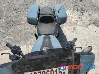 Piąte zdjęcie samochodu w środku: 2024 HARLEY-DAVIDSON FLHX VIN:1HD1KB715RB643856 - miniatura